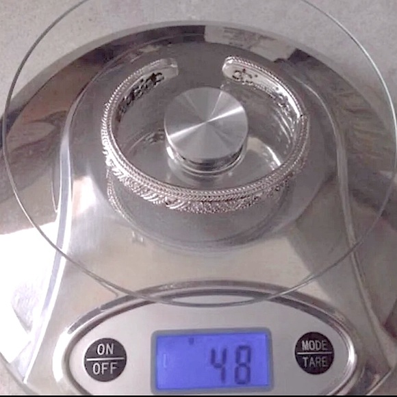 Judith Ripka Diamonique Textured Sterling Silver Cuff Bracelet size 6 3/4 - Picture 9 of 10